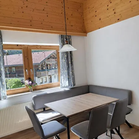 Haus Yasmin